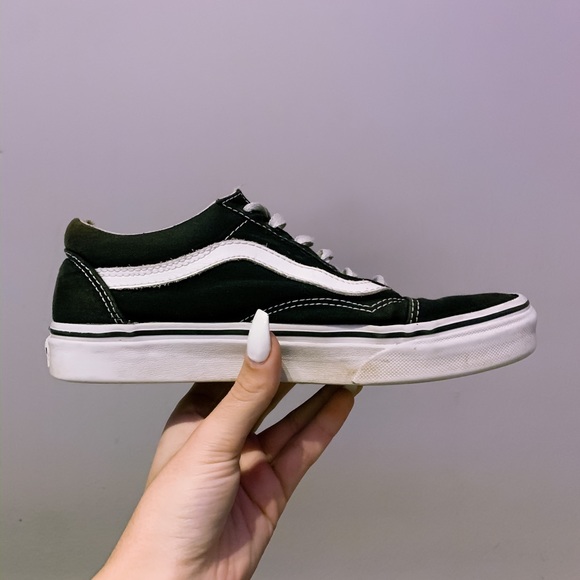 Vans Shoes - Vans Black Old Skool Sneakers